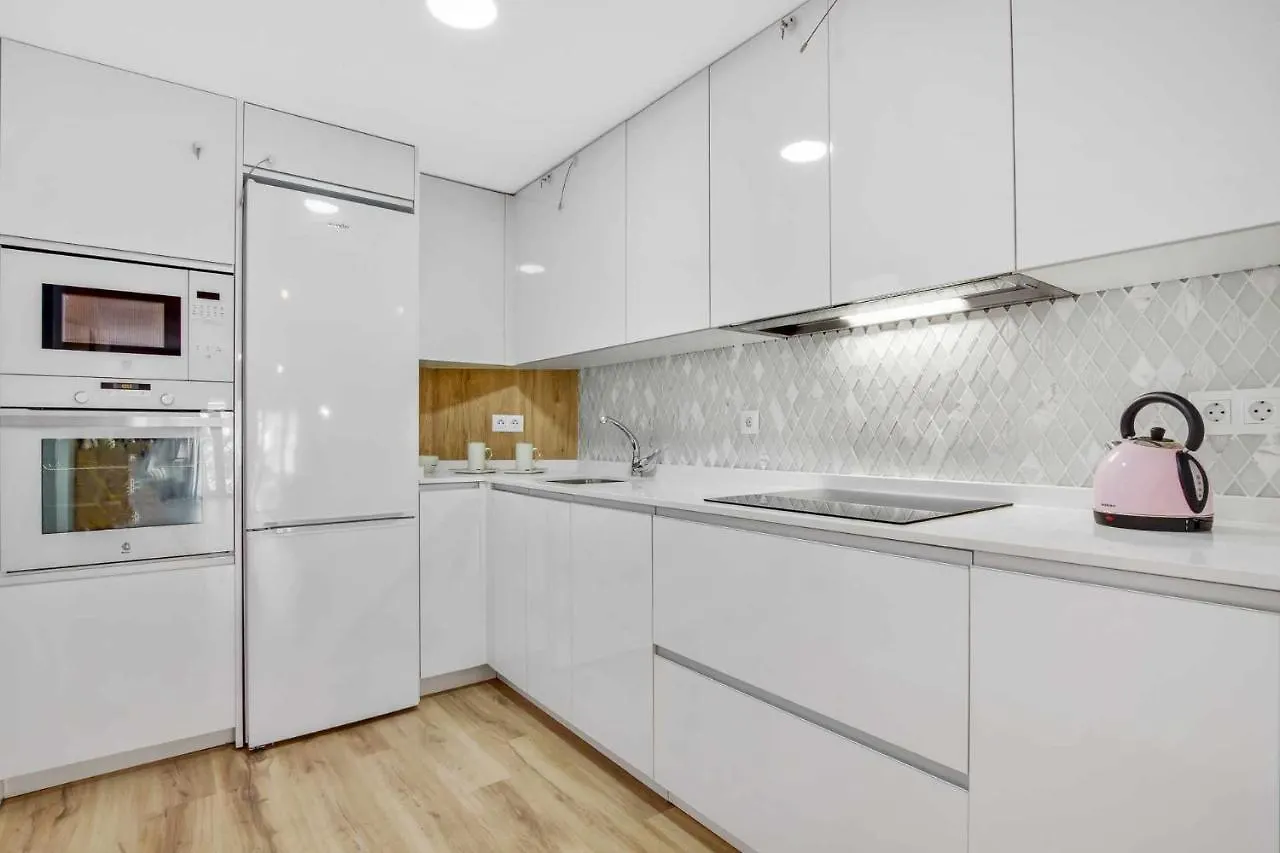 Malaga Playa Apartment