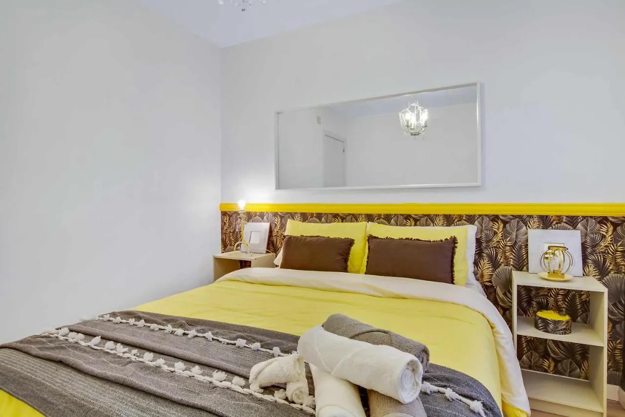 Malaga Playa Apartment